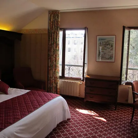 Aux Meubles Du Manoir شقة فندقية