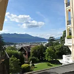 Aux Meubles Du Manoir