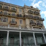 Aux Meubles Du Manoir شقة فندقية