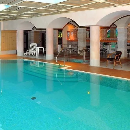 Aux Meubles Du Manoir Lägenhetshotell Aix-les-Bains