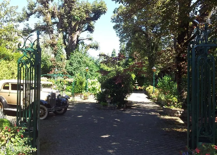 Aux Meubles Du Manoir 3* אקס-לה-באינס