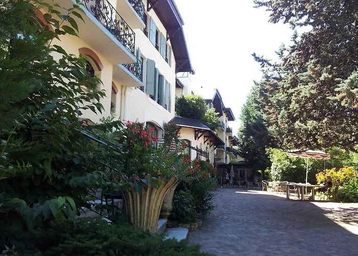 Aparthotel Aux Meubles Du Manoir